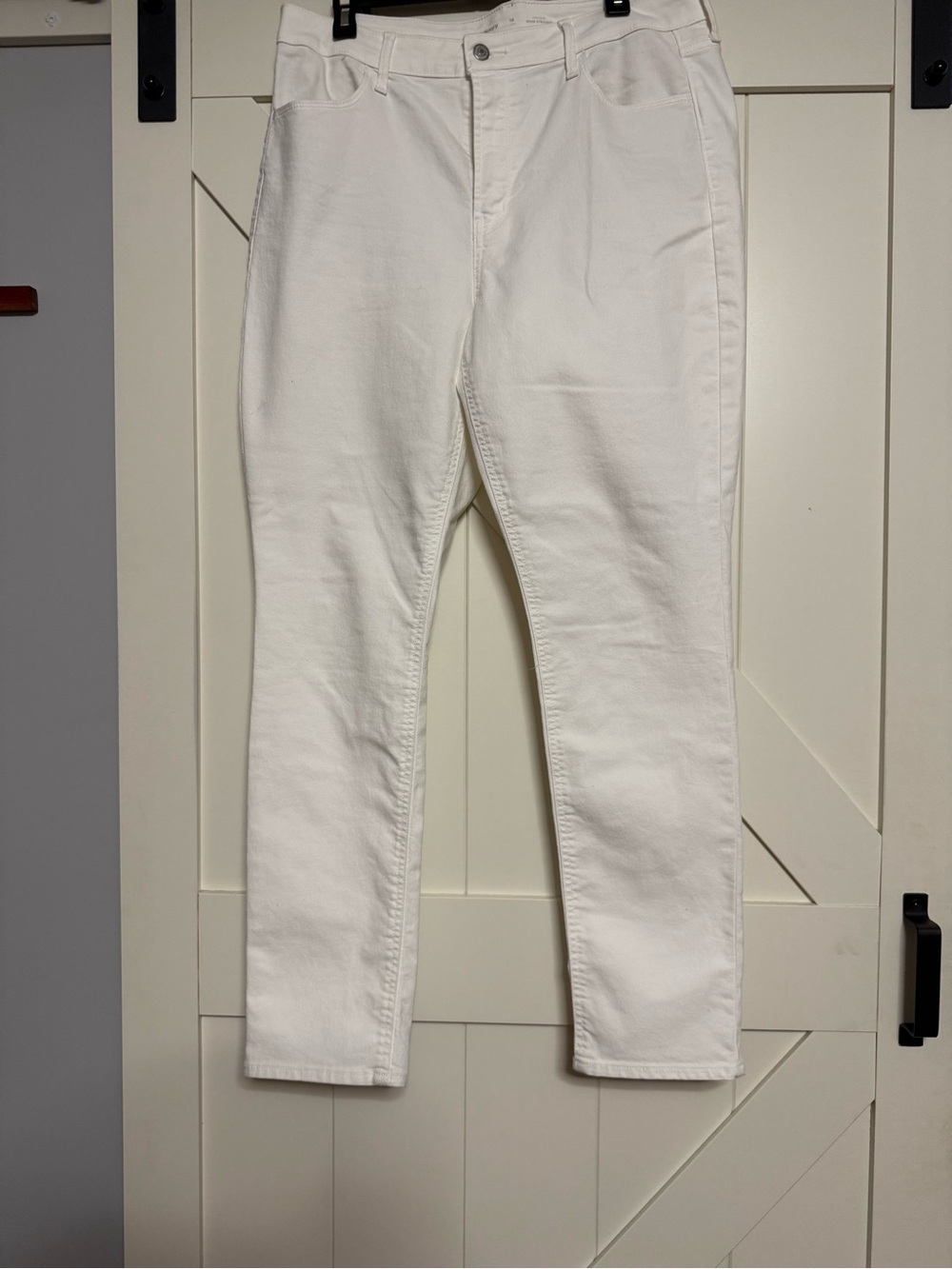 Old Navy High-Rise White Stretch Jeans